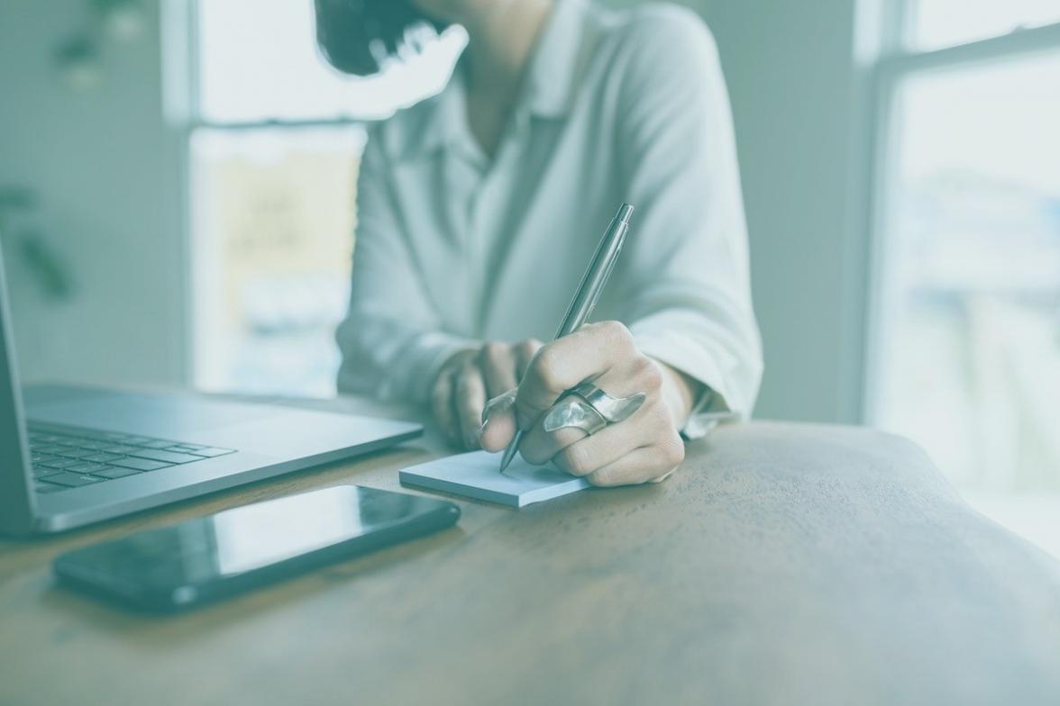 Configuración de espacio de estudio para aprendizaje remoto